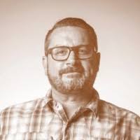 Pat Strader's Instagram, Twitter & Facebook