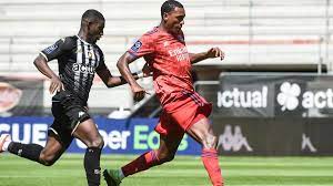 Marcelo antonio guedes filho, né le 20 mai 1987 à sao vicente, s'est engagé en 2017 avec l'ol pour trois saisons. Izo7pftdx6 Sfm