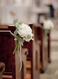Perfect for a rustic wedding theme, country how it works: Elegant Church Wedding Decoration Ideas Archives Weddings Romantique