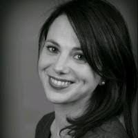 Adeline Simon's Instagram, Twitter & Facebook