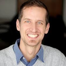 Kim Crabb's Instagram, Twitter & Facebook