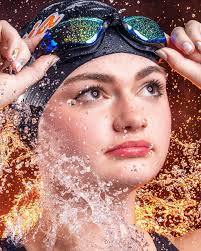 Dipping my toes into the water and making a splash with these swim pics. .  . . . #swim #swimming #swimmer #splash #swimsuit #swimwear #swimphotography  #sports #sportsphotography #sportsphotographer #sony #sonya7rV #gidox  #godoxad600 #flashphotography