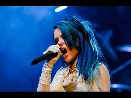 Alissa White Gluz Only Clean Vocals Parts Of Videos And Photos Youtube Alissa white gluz 2020 taille: alissa white gluz only clean vocals parts of videos and photos
