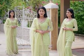 Joshi western naira dresses in yrkkh. Pin On Kaira