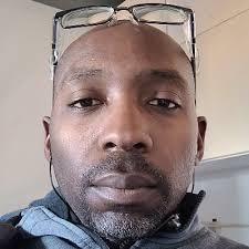 Wes Holmes (@WesHolmes10)