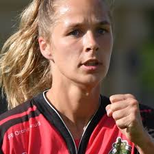 Louise Krol's Instagram, Twitter & Facebook