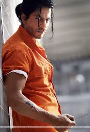 Two decades in the indian entertainment industry, has seen him from a television actor to a bollywood superstar and producer. Shahrukh Khan Hairstyle In Don 2 Sodirmumtaz