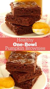 One Bowl Healthy Pumpkin Brownies Recipe This Easy And Healthy Fall Dessert Takes Just 30 Mi Pumpkin Brownie Recipe Healthy Fall Desserts Brownies Recipe Easy