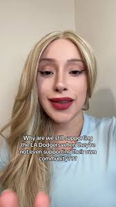 Girl Explains Dodgers