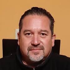 La administración 2025-2027 con profundo respeto nos unimos a la pena que  embarga a la familia Falcón Barrera, Falcón Castellanos por el sensible  fallecimiento de nuestro compañero Roberto Falcón Castellanos, esperando que