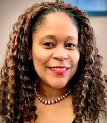 Jennifer Collier's Instagram, Twitter & Facebook