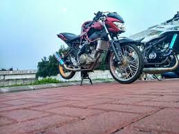Modifikasi yamaha vixion jari jari | konsep thailookstyle mothai halo sahabat modifier kali ini auto modif akan mensharing salah satu modifikasi keren assalammualaikum wr wb welcome back to usb channel. All New Vixion Pakai Velg Jari Jari Dan Stang Jepit Rider Ndeso94 Dot Com