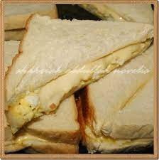 4 biji telur, direbus 8 keping roti sandwich sedikit mentega atau margerin (planta) untuk keju. The Writer S Cooking Sandwich Telur Dan Cheese Bakar