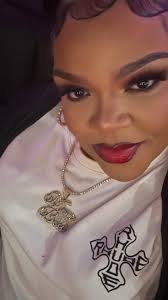 Happy bday I love you Jay Love Enjoy your trip