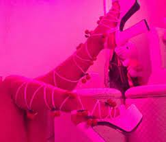 Matte photo paper size 4x6 or 10x15cm for the second hot pink boujee collage, access: The Aesthetic Guide Pink Tumblr Aesthetic Pink Neon Wallpaper Pink Aesthetic