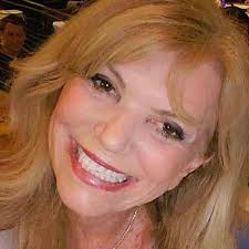 Ellen Joseph (@ellenaventura) • Instagram photos and videos