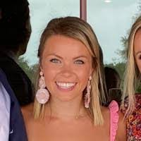 Cara Fitzgerald's Instagram, Twitter & Facebook