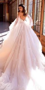 30 Ball Gown Wedding Dresses Fit For A Queen Wedding Forward In 2020 Ball Gowns Wedding Ball Gown Wedding Dress Wedding Dresses
