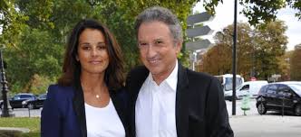 Sur m6, j'étais devenue une vieille épouse qu'on ne désire plus ▻ retrouvez le meilleur d'europe 1 chaque. Faustine Bollaert Aimerait Surprendre Michel Drucker Dans La Boite A Secrets