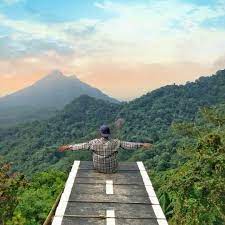 Curug cigentis loji karawang ii air terjun di bawah kaki gunung sanggabuana. Summareconkarawang V Twitter Each Sunrise Gives Hope To Your Dreams And Light To Your Plans Have A Good Day Karawang Repost Amazing Pic From Instagram Farid Muhlis 332 Location