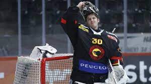 Rückblick, closer eishockey und sponsoringclip postfinance. Eishockey Sport Srf