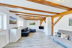 Examples and translations in context. Wunderschone Maisonette Wohnung Fur Bis Zu 10 Personen Ettenheim Aktualisierte Preise Fur 2021