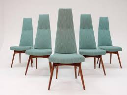 The chair itself is pretty versatile in paddle back chairs, dowel back chairs, arrow back chairs, and feather back chairs are all bow back chairs. Mid Century Modern Adrian Pearsall Tall Back Dining Chairs Set Of Six At 1stdibs