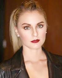 Mengintip Sosok Bule Cantik Ailey Macqueen, Mantan Pacar Richard Kyle yang  Ternyata Berprofesi Sebagai Produser