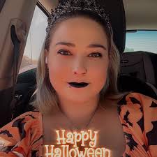 Victory Monday coffee run for Dan Campbell (and his glasses)! ☕️ 🤓