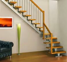 Balkon ini juga menjadi ruang bagi pemiliknya untuk dapat menikmati pemandangan dengan cara yang lebih menyenangkan. Model Tangga Rumah Minimalis Modern 2 Lantai Home Stairs Design Stairs Design Modern Interior Stairs