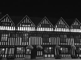 The meeting of romeo and juliet dominates the scene, and, with extraordinary language that captures both the excitement and wonder that the two protagonists feel, shakespeare proves equal to the expectations he has set up by delaying the meeting for an entire act. A Reconstruction Of Shakespeare S New Place In Finding Shakespeare S New Place