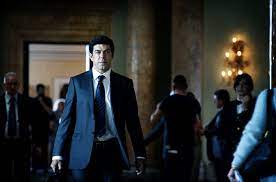 Casados há 10 anos, eles possuíam uma ótima relação no início Pierfrancesco Favino Suburra Cinema Giallo Cinema Film