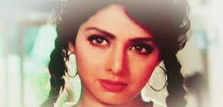 Sridevi: Betty-core Lewks! Khushi Kapoor, no one better than the OG Queen  of Bollywood