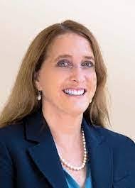 Catherine Capper's Instagram, Twitter & Facebook