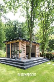 Konzept Umsetzung Buitenpracht Stylish Houtbouw Hoveniers Barneveld Zoe Barneveld Buiten In 2020 Hinterhof Terrassen Designs Design Gartenhaus Hintergarten