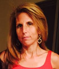 Karen Meller's Instagram, Twitter & Facebook