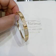 Bracelet Or 18 Carat Prix 3700dh Promo قسارية وادي الذهب يعقوب المنصور شارع السلام الرباط التوصيل مجاني في Cartier Love Bracelet 18 Carat Love Bracelets