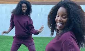 Kelly Rowland Shows Off Her Dance Moves While Eight Months Pregnant In Upbeat Instagram Video Daily Mail Online