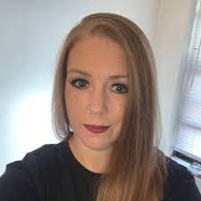 Michelle Plummer's Instagram, Twitter & Facebook