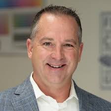 Amanda Mcnish's Instagram, Twitter & Facebook