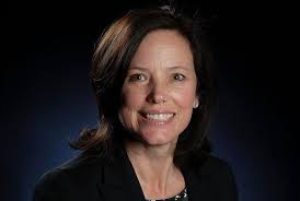 Jennifer Knoll's Instagram, Twitter & Facebook