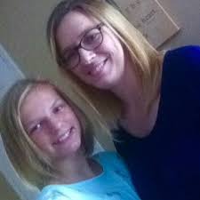 Lori Link (@LoriLforlife)