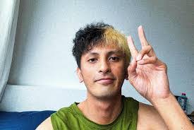 Paul Manzano's Instagram, Twitter & Facebook