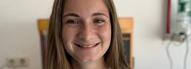 Lena, Assistentin Fachleitung Labor