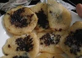 .menjadi cemilan yang sangat enak dan nikmat jika di jadikan cemilan saat nonton tv bersama keluarga, cemilan yang di buat dengan bahan beras ketan dan beras biasa sebagai kulit yang membalut kacang hijau di dalamnya tidak lupa pada kulitnya di campur dengan wijen dengan cara di. 4 Langkah Resep Cemilan Simpel Banget Nak Kost Yang Sederhana