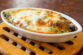 Sufleu De Spanac Retete Culinare Romanesti Si Din Bucataria Internationala Recipe Spinach Bake Recipes Cooking Recipes