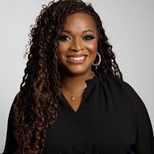 Gwendolyn Golden (@thescentimentalist) • Instagram photos and videos