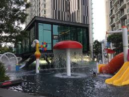 Yes, it is 0.3 miles away from the center of melaka. The Shore Residence By Ez Living Service 1 Apartments Melaka