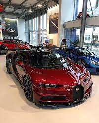 bugatti chiron red in 2020 bugatti cars bugatti chiron luxury cars