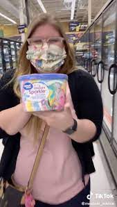 This Couple S Unique And Fun Quarantine Date Night Idea Went Viral On Tiktok